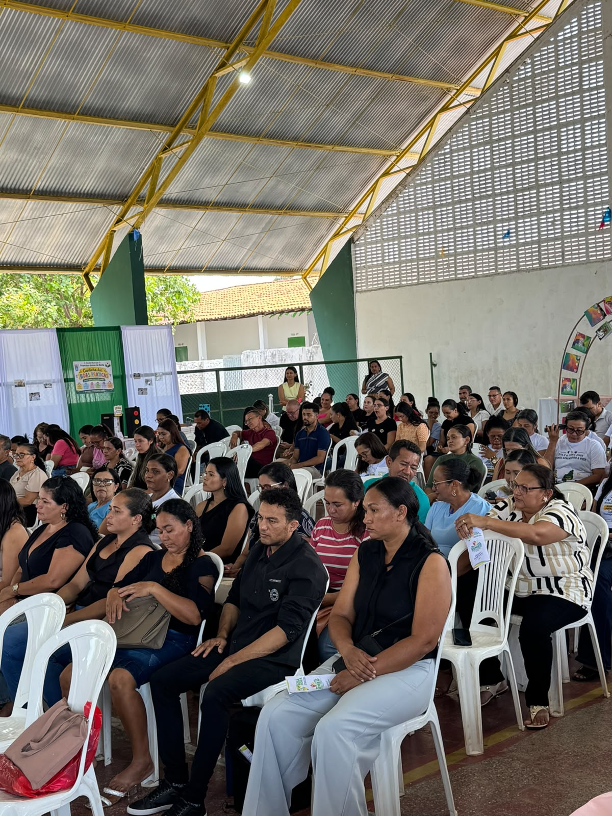 EDUCAÇÃO EM BOA HORA